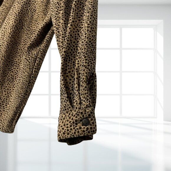 Alfred Dunner Size 14 Long Sleeve Button-Up Blouse Top Animal Print Collared Top - Picture 8 of 11